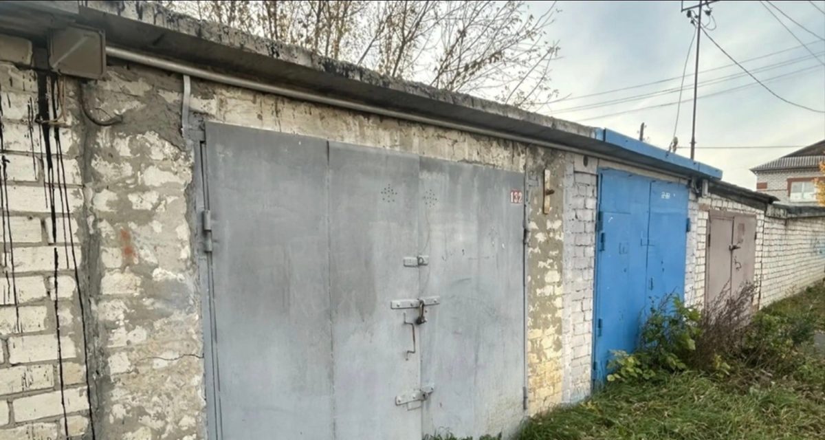 В Ялуторовске бывший муж продал колёса экс-супруги за пять тысяч из своего гаража